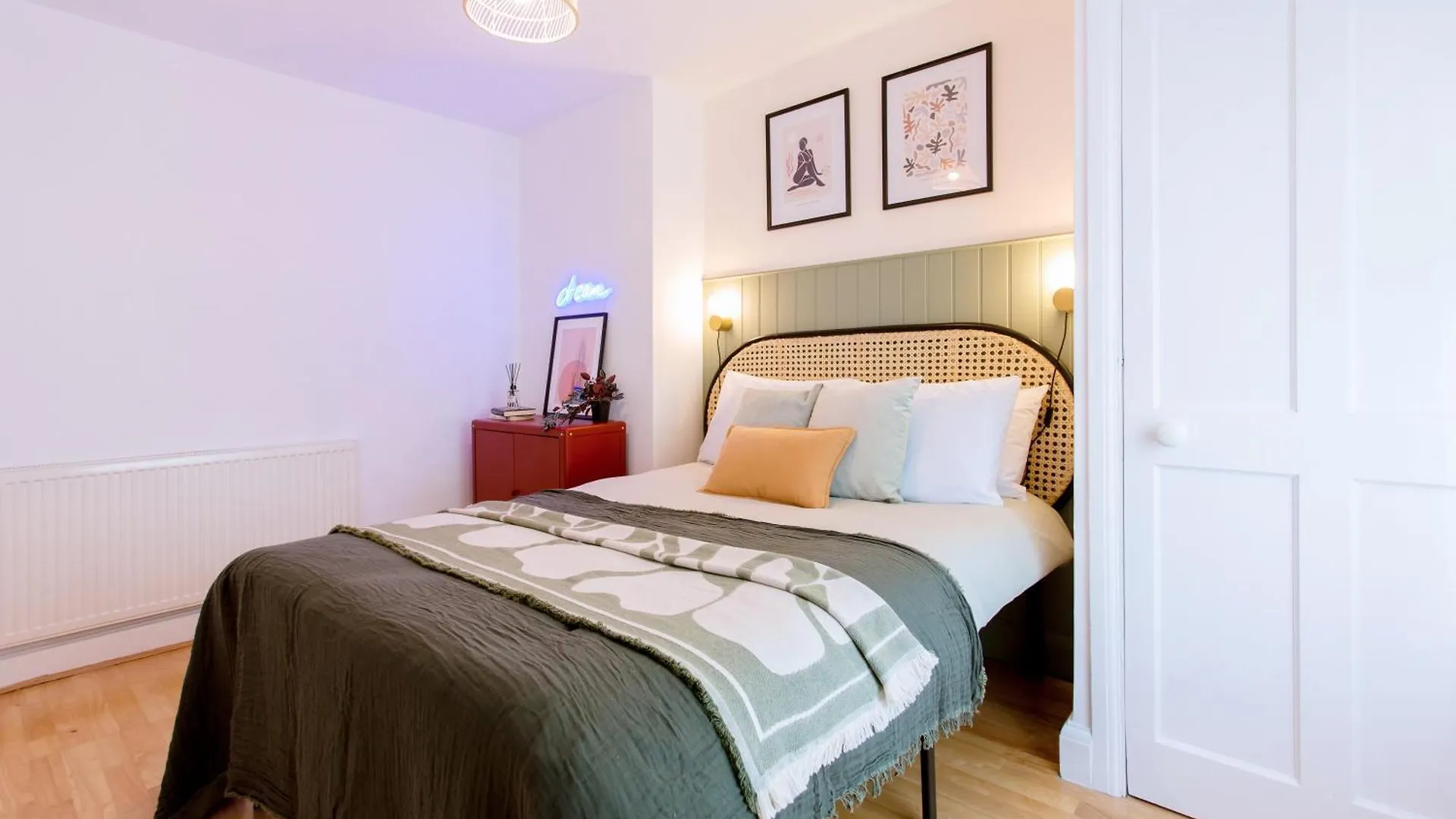 3-Bed House - Next To Olympic Park & Westfield Apartment London United Kingdom