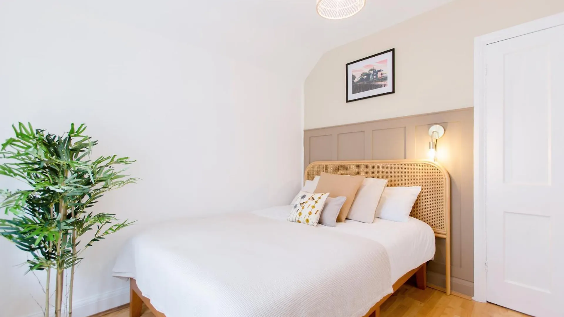 3-Bed House - Next To Olympic Park & Westfield Apartment London 0*,